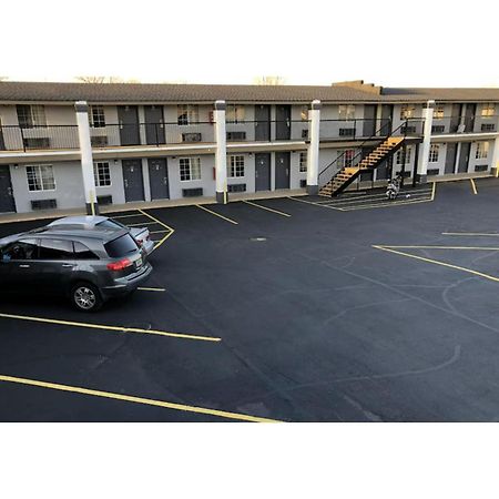 Deluxe Inn & Suites By Oyo Miami Ok Dış mekan fotoğraf