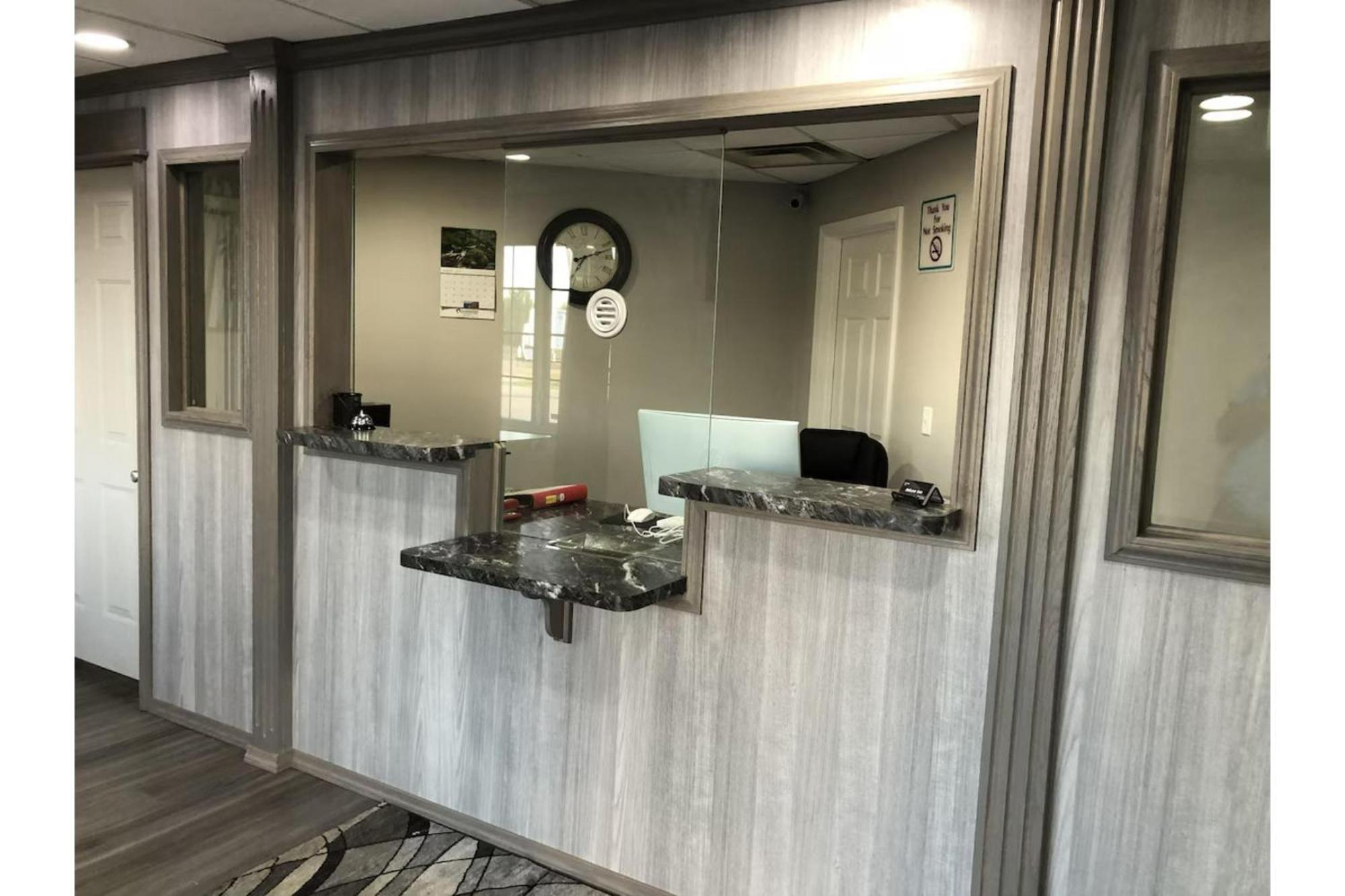 Deluxe Inn & Suites By Oyo Miami Ok Dış mekan fotoğraf